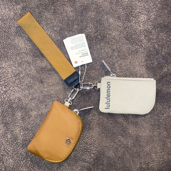 NEW LULULEMON Dual Pouch Wristlet